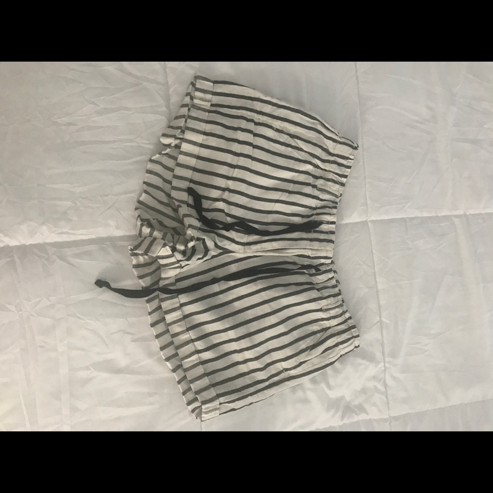 Lou & Grey Shorts